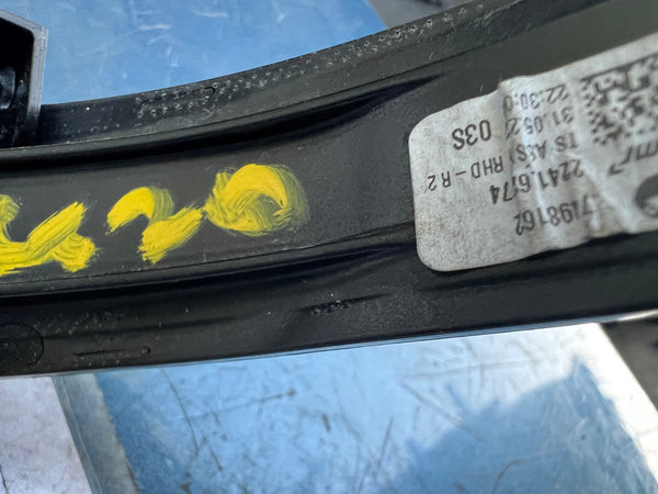 BMW 3 series 2024 G20 Drivers  side Door Mirror Turn Indicator
bmw g20 glass
Bmw g20 wing mirror 
63137498162
GENUINE
7498162
bmw part
bmw mirror
bmw glass
bmw 
bmw part
 bmw parts
Baronessbmw
baronessthebmlady