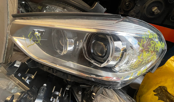 8739649 BMW X3 2019 G01   Passenger Side Led Headlight   8739649 03  8739649       BMW X4 2019 G02  Passenger Side Led Headlight   8739649 03  scrach observe pictures please