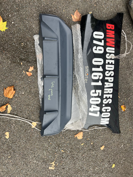 Bmw 2 series 2024 G42 Rear bumper diffuser 
Genuine BMW G42 M-sport Rear Bumper Diffuser/Trim 8098244
51128098244
Bmw G42 rear bumper diffuser 
bmw rear diffuser 
bmw part 
bmw parts 
rear bumper