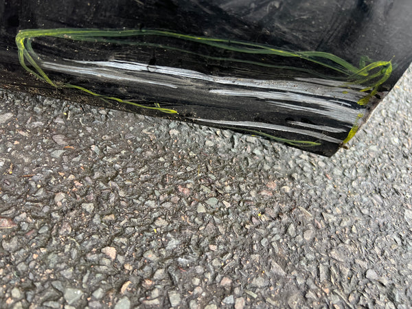 BMW 2 Series 2020  F46 Gran Tourer  passenger side front door shell
     2020 BMW 2 SERIES F46 GRAN TOURER 5DR FRONT LEFT PASSENGER SIDE DOOR shell