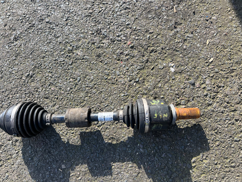8681523
BMW 2 SERIES  2024 F44 1.5 PETROL B38  PASSENGER SIDE FRONT DRIVESHAFT automatic 
BMW F40 118i M-Sport Drive Shaft Propshaft Front Left GENUINE
MINI  COUNTRYMAN  2024  f60 passenger side front Driveshaft
5A2E043