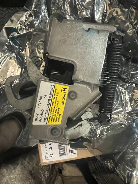 8737701
    BMW X1 F48 LCI 2020 FRONT RIGHT BONNET PEDESTRAIN PROTECT LOCK O/S
8737701
NEW
   BMW 2 GT F46 FRONT BONNET RIGHT PROTECTIVE LOCK  
51237376977
ORIGINAL