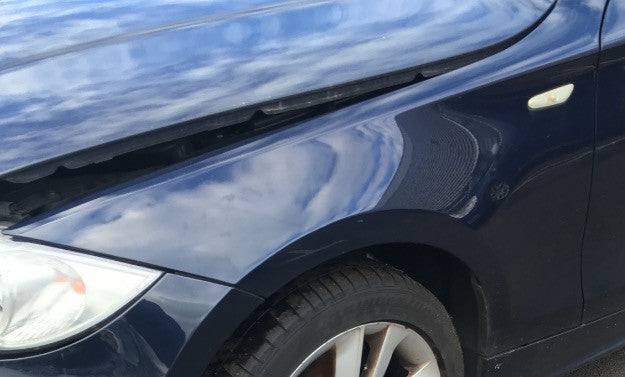 BMW 1 SERIES E 87 2007 PASSENGER SIDE WING .COLOUR VARIES DEPENDING ON THE CAR BREAKING. Please call