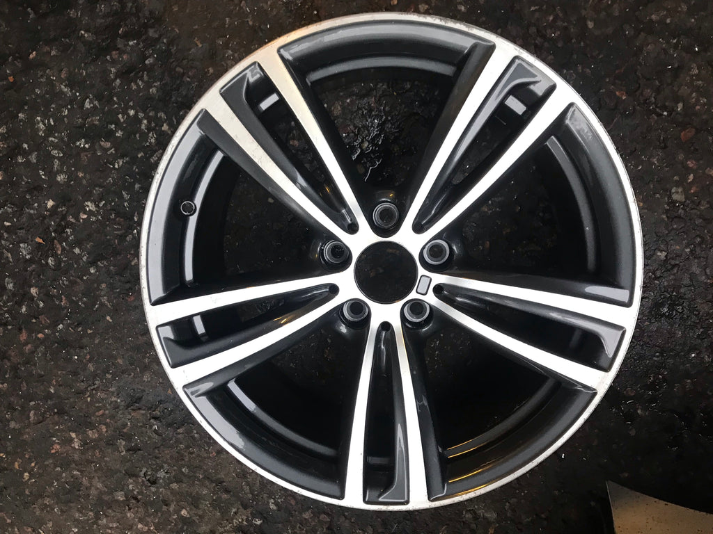 7846780    7852493    Genuine BMW 4 Series 2018 Style 442m Sport Front 19" 8j Alloy Wheel 7852493  May need refurbishing   Observe pictures  36117852493  7846780