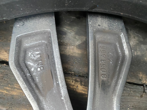 8053455     BMW X3 2021 G01 front 1 single  alloywheel  X4 2021  G02 M SPORT 21" 8.5J Front 1 single alloywheel RIM  8053455 This alloy wheel has been repaired   please observe all pictures