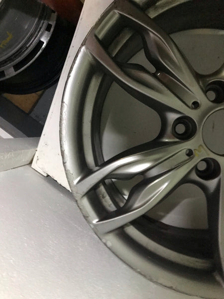 7845870 BMW 1 Series 2016 front alloy wheel