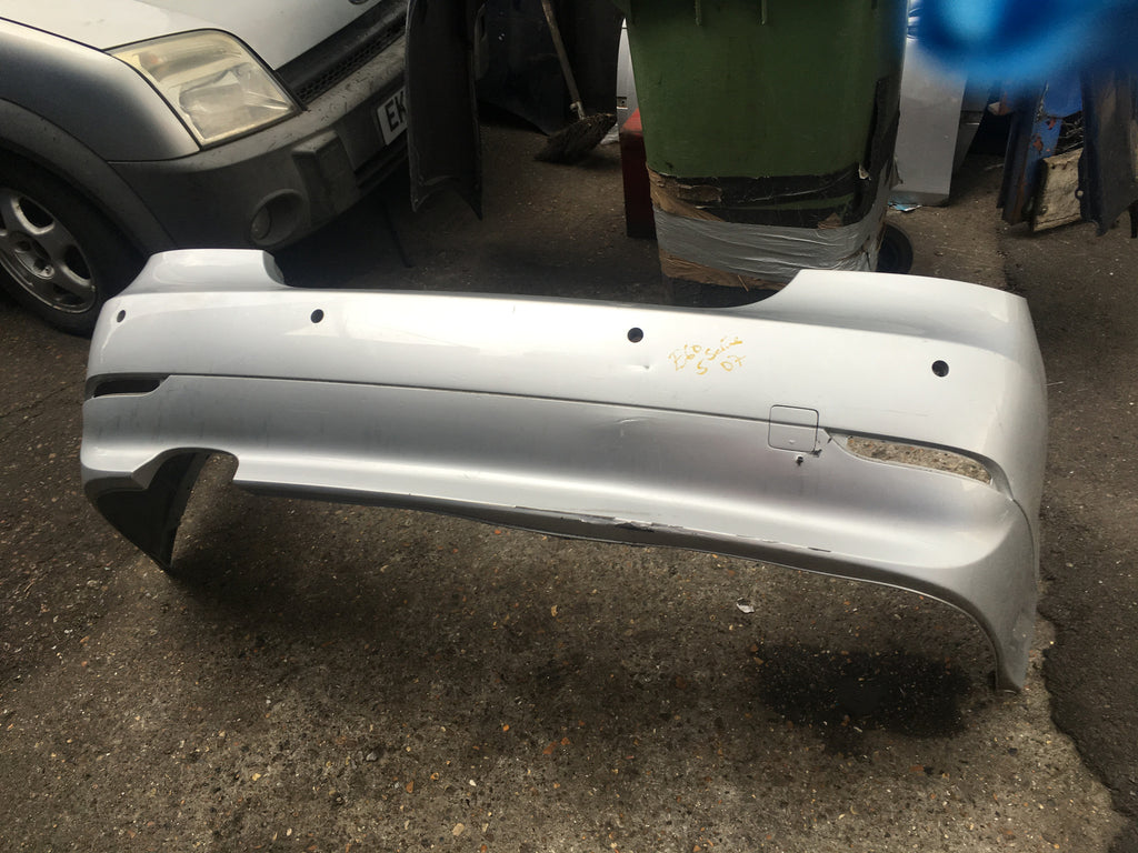 BMW 5 SERIES 2007 E60 REAR BUMPER IN SILVER MINOR Scratch