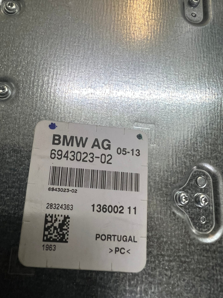 BMW 6 Series E63 E64 F06 F12 F13 Aerial Antenna Amplifier Module Left N/S