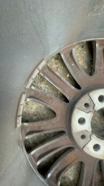 6856047  6856046 Genuine     MINI club man 2017 F54 1. Single Alloy  wheel  net Spoke SILVER 519  7.5Jx17ET