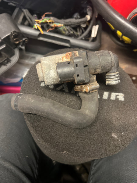 BMW 3 Series E36 1998 -2003 Heater valve 

1387846

1147412052

Bmw Heater Valve Control