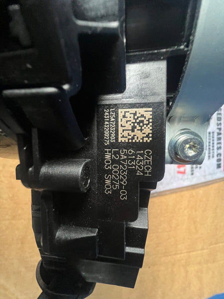 MINI COOPER 2025 F65 F66 WINDSCREEN WIPER STALKS

5A72329

Mini Cooper f65 slip ring