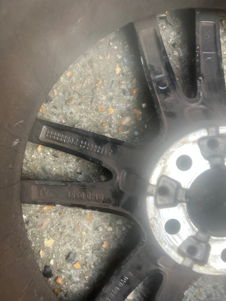 8090094       GENUINE BMW 3 Series  2022  G20 M sport  G20 G21 front single Alloywheel RIM 8Jx19  8089892  needs refurbishing   observe all pictures please