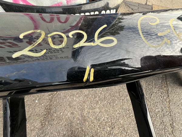 BMW 5 series 2025 G60 Front M sport Bumper

8084653

51118084653

29176901h

bmw part

bmw Bumper
This bumper needs repair 

please observe all pictures

whats app 

07901615047