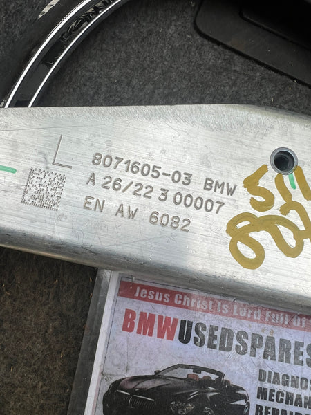 BMW M3 G80 Front Bumper Left Impact Bar Bracket 51118071605

8071605

NEW

GENUINE

Bmw m3 G80 passenger side lower deformation 

bmw part 

bmw parts

baronesstheBmlady