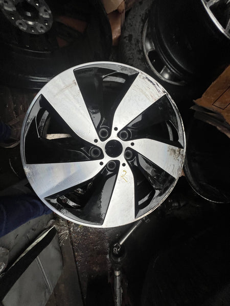 6856897  BMW i3 2015  1 single front ALLOY WHEEL  5/1/2 5J 19 BLACK DIAMOND CUT