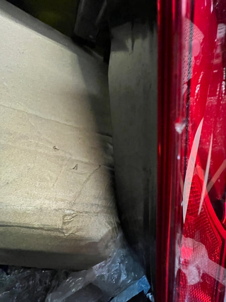 63217376464  Genuine  BMW 5 Series 2019 G30 LED Driver side back light  7376464  bmw G30 back light