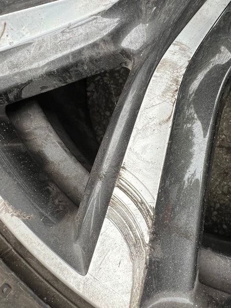 Bmw part

bmw parts

bmw alloy wheel

Bmw X1  2022 one single alloy wheel 

BMW X2 F39 2022  1 single ALLOY WHEEL RIM 19'' R19 8J

36116851785

6851785