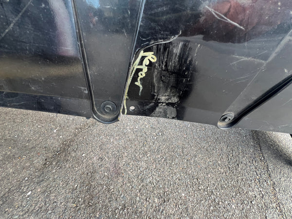 BMW 5 series 2025 G60 Front M sport Bumper

8084653

51118084653

29176901h

bmw part

bmw Bumper
This bumper needs repair 

please observe all pictures

whats app 

07901615047