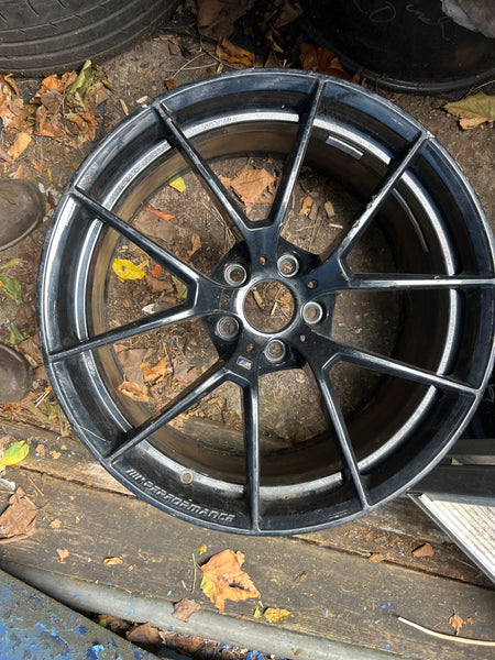 Bmw part

Bmw parts

   BMW M 3 single Alloy wheel 20 Inch Styling 763 M Y-Spoke

 Bmw M3 F80

Bmw M4 F82  20 Inch Styling 763 M Y-Spoke

8053423