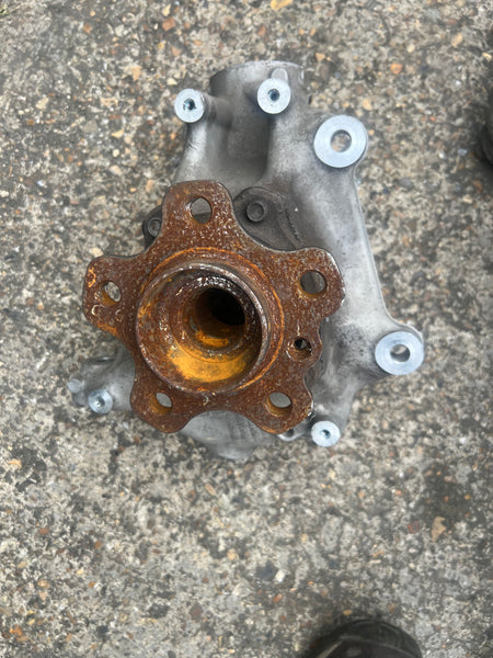 BMW 4 series 2024 G26 x-Drive Swivel Bearing Camber Correction AWD Miinuus Front Left

Bmw 4 series 2024 passenger side front hub Xdrive 

6892515