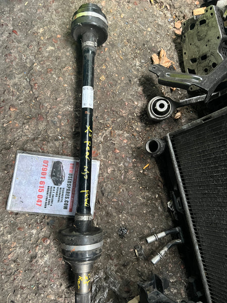 BMW X5  2020 G05 passenger side rear DRIVESHAFT 8487517

Bmw drive shaft G05 G06 G07 X6 X7

Bnw X5 drive shaft