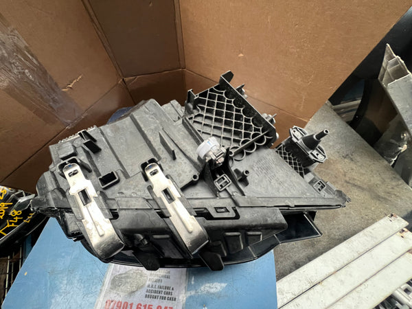 Bmw M2 G42 3022 passenger side complete Led headlight

8083637 

63115A3Dc87

5A3DC87

bmw M2

bmw M2 headlight

bmw m2 part

bmw m2 parts

bmw part

bmw parts

bmw light

baronesstheBmlady

Baronessbmw