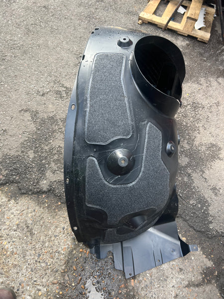 51717427917    BMW X2 F39 FRONT PASSENGER side Wheel  arch LINER SPLASH GUARD  7427917