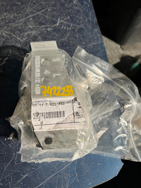 BMW 3 Series G20 Front Left Bumper Bracket Mount Support Holder Adaptor Genuine
51117422233

7422233