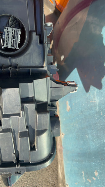 63115A1E058      BMW 1 SERIES  2023 F40 Drivers side  LED headlight