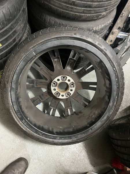 8053501     BMW 5  series 2020  G30  1  Alloy wheel  with tyre             245/35/20    8J x 20  ET44  GENUINE  8053501   may need refurbishing   observe  all pictures
