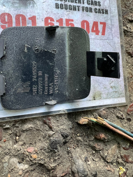 ROLLS-ROYCE GHOST 2023 rear bumper tow eye 

51127495529

7495529

BaronesstheBmlady 

baronessbmw

bmwfyp

bmw part

bmw parts

bmw