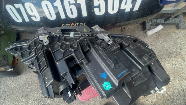 63115A1DB71    Bmw 3 series 2021 G20 passenger side LED headlight   SHADOW EDITION   5A1DB71