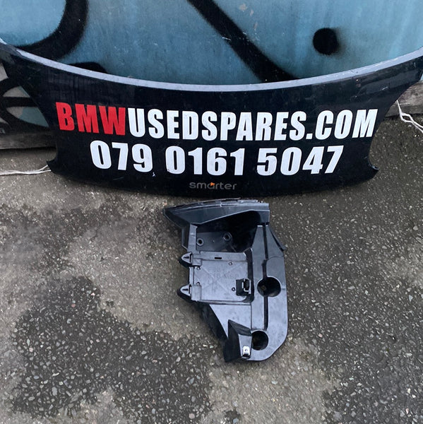 51127338285

 BMW X6 2017 F16 driver side Rear Bumper Corner Mount

Bracket

7338285