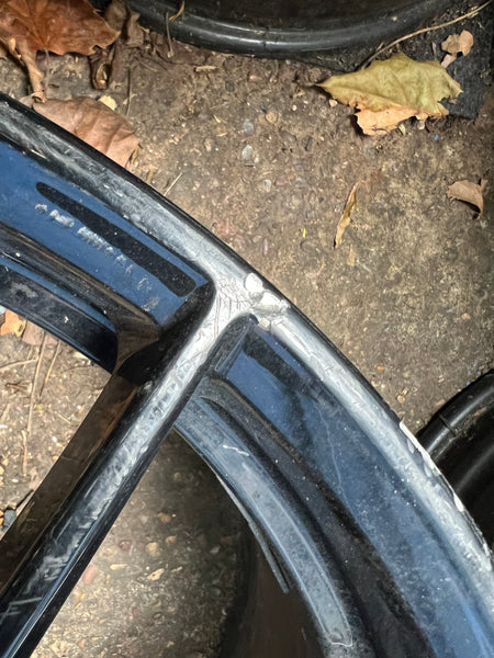 Bmw part

Bmw parts

   BMW M 3 single Alloy wheel 20 Inch Styling 763 M Y-Spoke

 Bmw M3 F80

Bmw M4 F82  20 Inch Styling 763 M Y-Spoke

8053423
