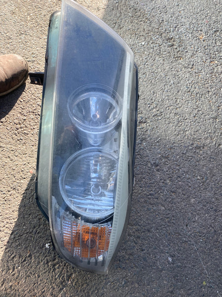 7202575   Bmw 3 Series 2010 E90 4 door saloon LCI passenger Side headlight 7202575  89318931