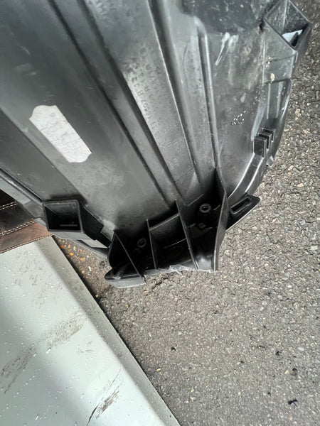 63118737596     Mini Cooper 2022 F56 Driver Side xenon Led Headlight    8737596