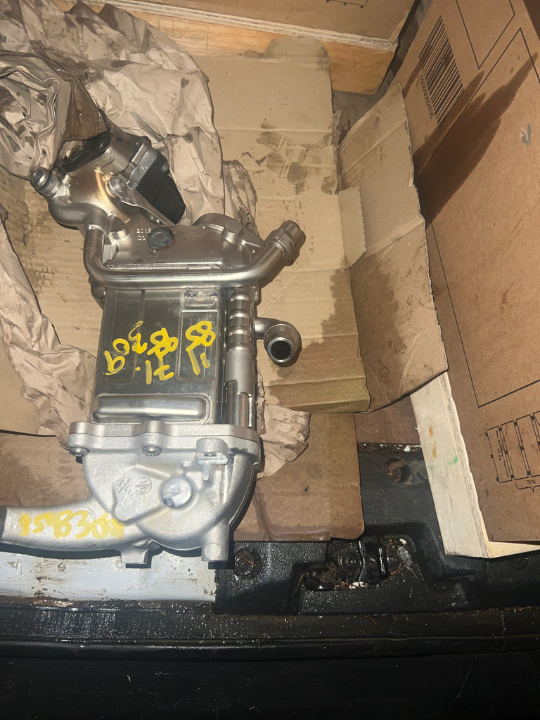BMW 5 Series 2023 G30/G31 EGR Cooler 11718598309 8598309   24844993           Bmw G30 EGR cooler