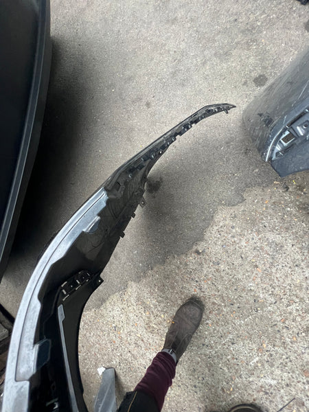 51128064711  BMW 5 SERIES 2019 G30 M SPORT REAR BUMPER 8064711 This bumpers need repair/respray  Please observe all pictures  Hence the cheap price