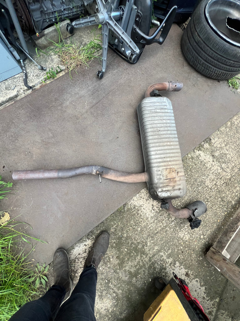 BMW 1 SERIES 2024  F40 M135i EXHAUST BACK BOX 2.0 PETROL

  9799875

82578438