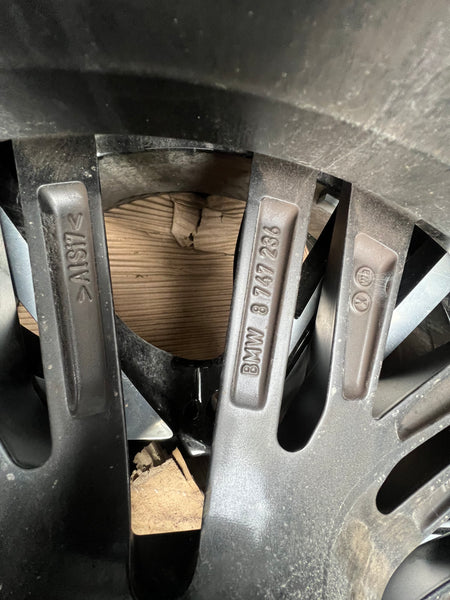 36118747236    BMW 5 series 2023 G30  1 single  Alloy Wheel   8Jx20    8747236