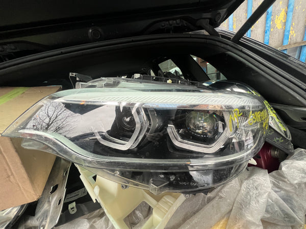 63118738687   BMW M2 2019 F87 2 SERIES 240I PASSENGER FULL LED ADAPTIVE HEADLIGHT  8738687