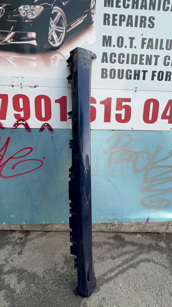 8069278     BMW X5 2022 G05 Driver side skirt  M-Sport   8069278  bmw x5 side skirt