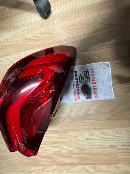 6321-5A55F87-02   BMW 1 SERIES  2022 F40 PASSENGER SIDE REAR OUTER TAIL LIGHT  7450643  647500  Bmw 1 series 2022 f40 passenger back light