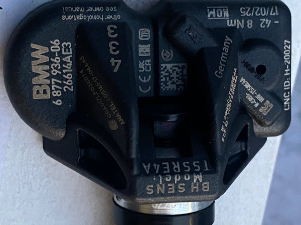 BMW 2 series 2020 f44 tyre pressure sensor 

bmw 1 series f40 2025 tyre pressure sensor 

BMW TPMS Tyre Pressure Sensor Genuine 36106877937

6877937

genuine 

bmw tyre pressure sensor