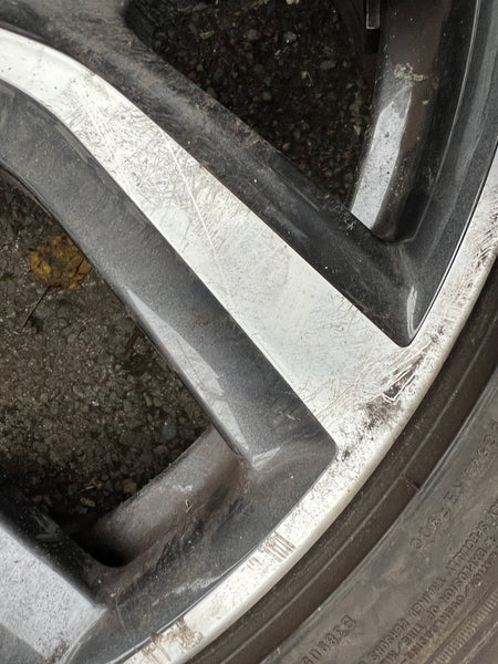 Bmw part

bmw parts

bmw alloy wheel

Bmw X1  2022 one single alloy wheel 

BMW X2 F39 2022  1 single ALLOY WHEEL RIM 19'' R19 8J

36116851785

6851785
