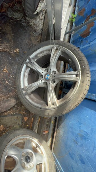 7842134
BMW Z4 E89  1 single Alloy Wheel Style 325 8.5jx18 18 Inch 



tyre 225/35/18 94 Y