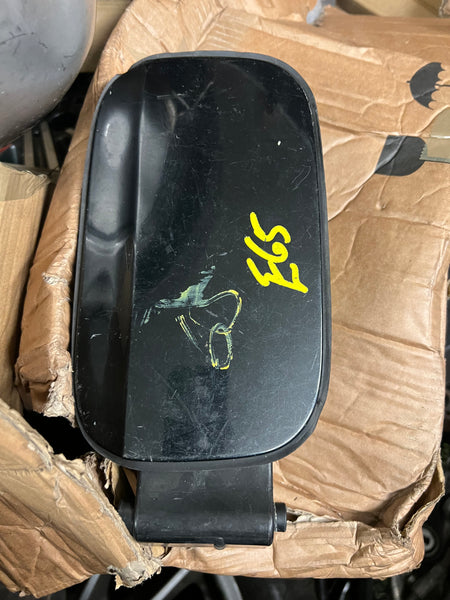 BMW 7 series 2006 E65, Fuel Tank Cap Lock

7003915 

Bmw 7 series E65 fuel cap