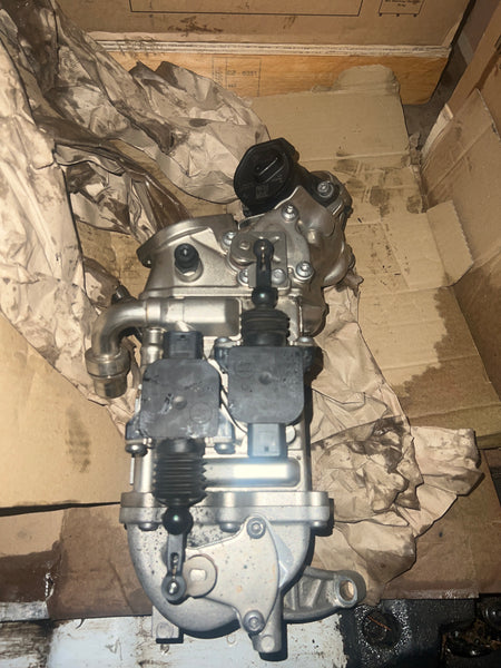 BMW 5 Series 2023 G30/G31 EGR Cooler 11718598309 8598309   24844993           Bmw G30 EGR cooler