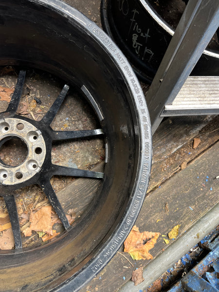 Bmw part

Bmw parts

   BMW M 3 single Alloy wheel 20 Inch Styling 763 M Y-Spoke

 Bmw M3 F80

Bmw M4 F82  20 Inch Styling 763 M Y-Spoke

8053423