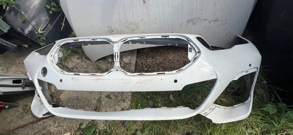 Bmw 2 series 2024 f44 coupe front M sport bumper

needs repair /respray please observe ok

white 

bmw part

bmw parts

bmw bumper

BaronesstheBmlady

slogansbybaroness
#bmwf44 #bmwf44
#bmw2series #bmw2series